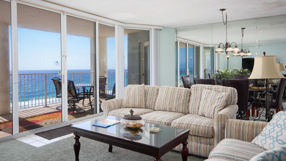 Long Beach 4 1007E 556192 by RedAwning - photo 8