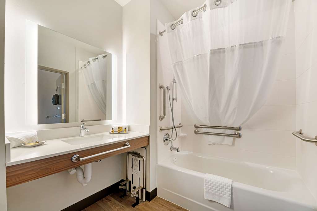 Best Western Plus Jefferson - photo 32