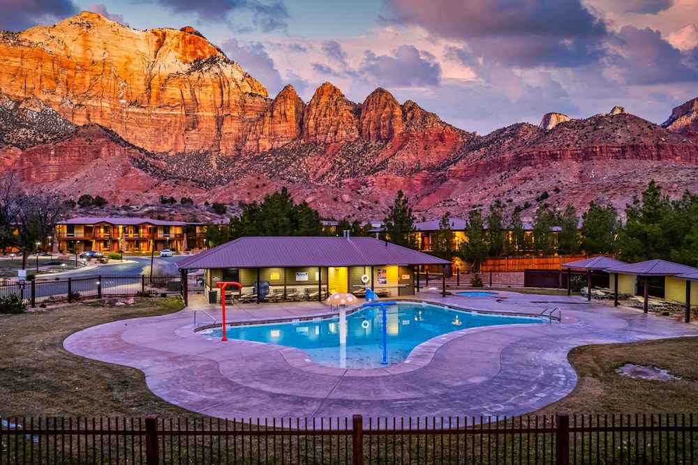 Red Cliffs Lodge Zion A Tribute Portfolio Hotel Marriott Bonvoy - photo 71