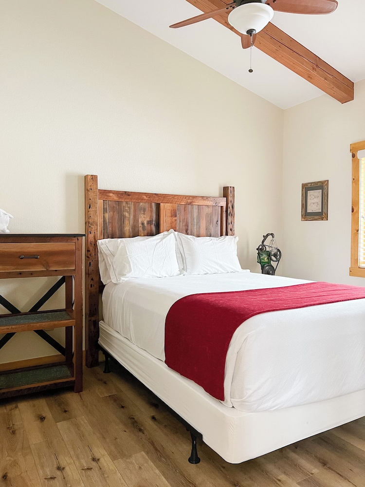 Cranberry Inn of Mercer - photo 15