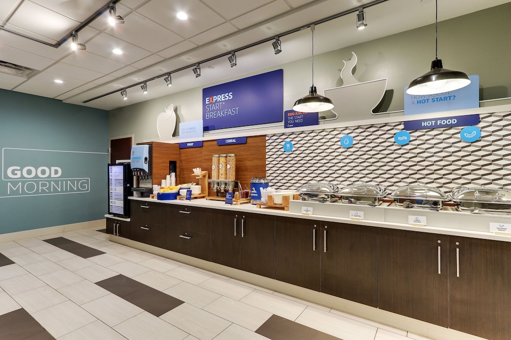 Holiday Inn Express & Suites Saugerties Hudson Valley by IHG - photo 49