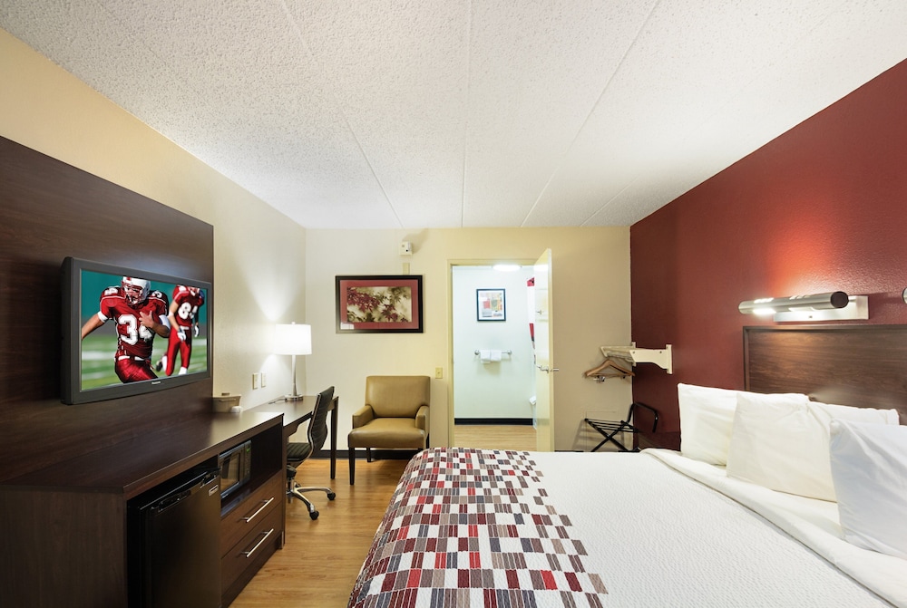 Red Roof Inn Madison WI - photo 20