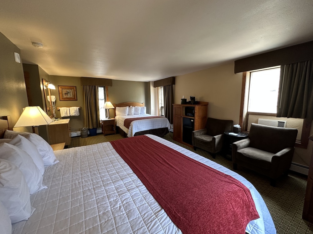 Silver Moon Inn - photo 81