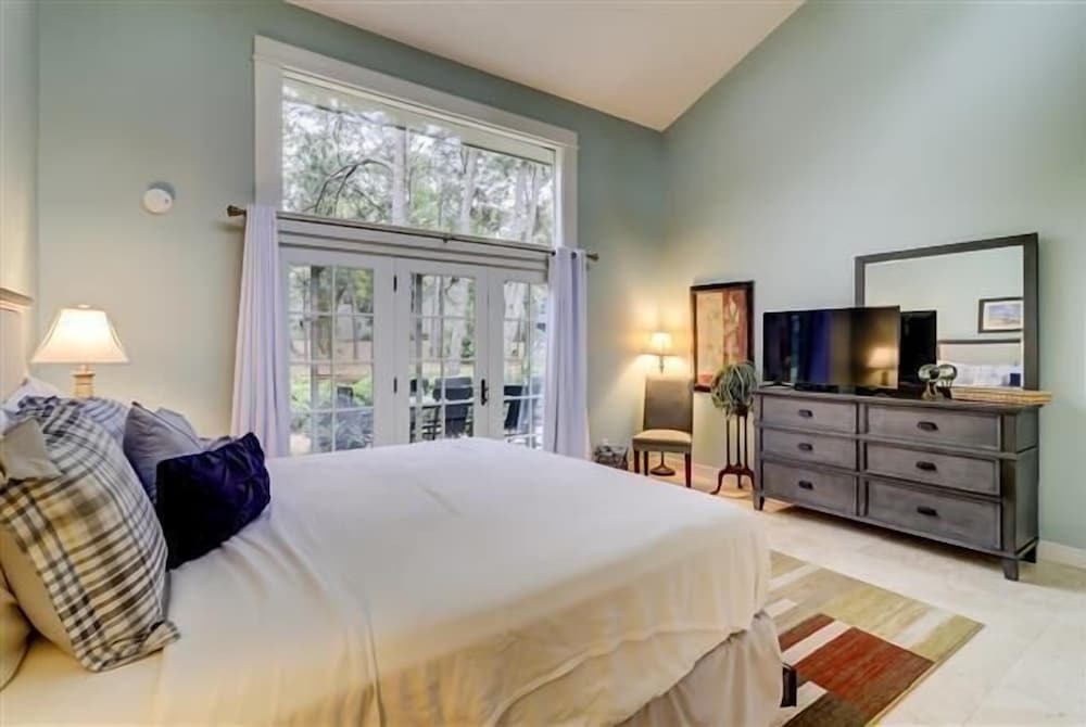 14 Stoney Creek at The Sea Pines Resort - featured photo