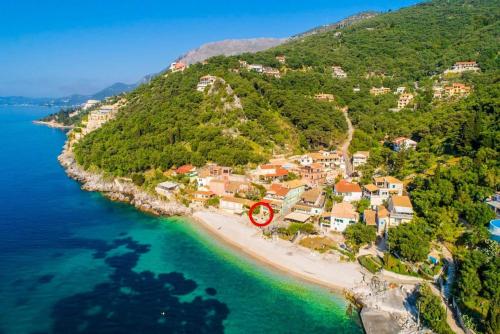 Dinos — 4-Star Luxury Hotel in Corfu, Greece