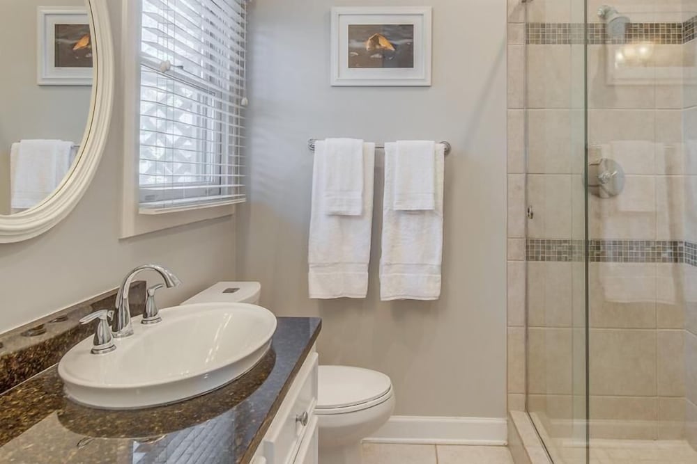 Grand Pavilion 94 by Wild Dunes Home in Resort Core with Amenity Access - photo 9