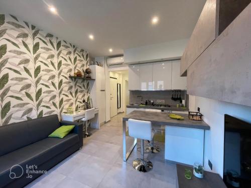 R39 Modern Apartment with Private Parking — 4-Star Luxury Hotel in Milan, Italy