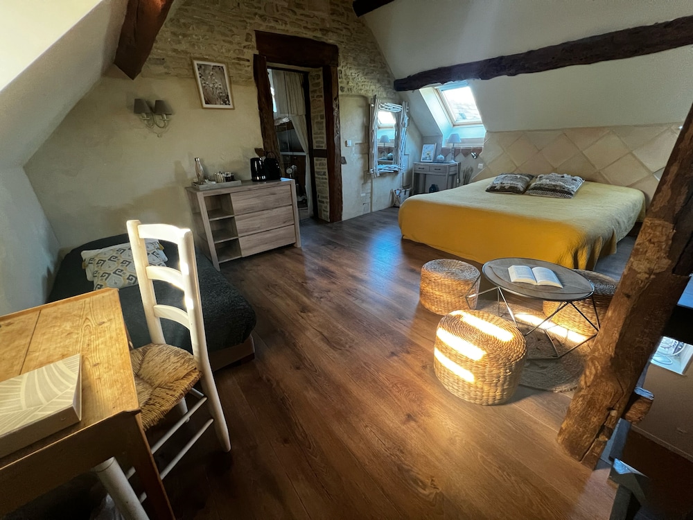 Le Mas Normand in Ver-Sur-Mer, France