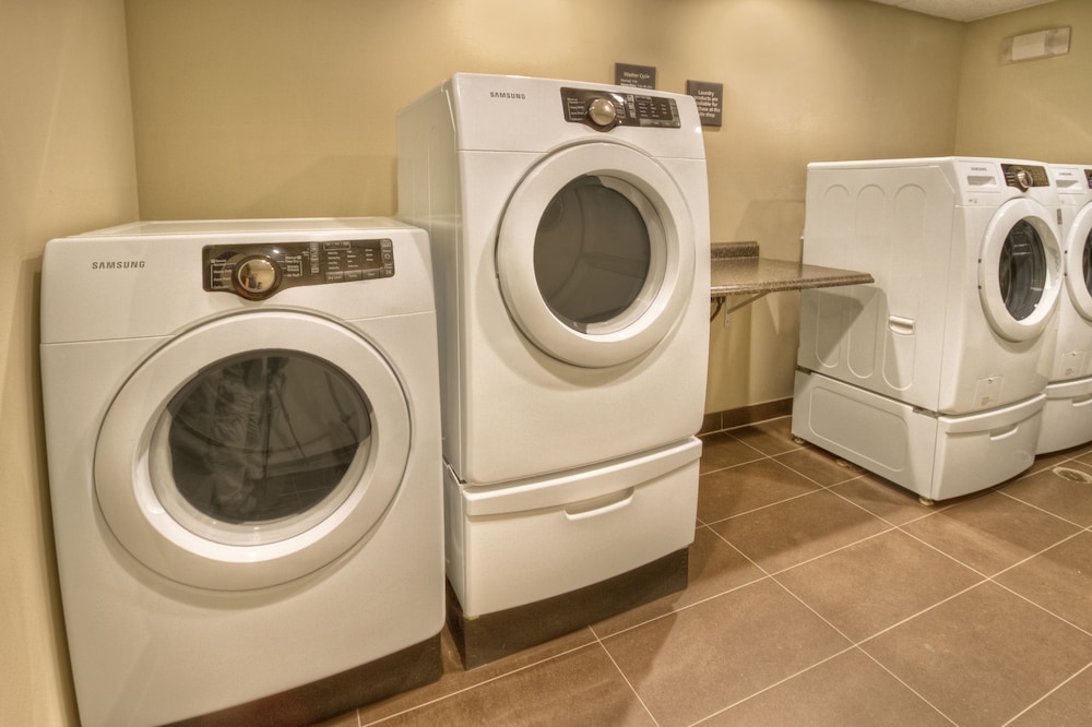Hampton Inn Cookeville - photo 15