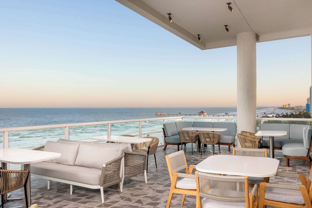 The Hiatus Clearwater Beach Curio Collection By Hilton - photo 116