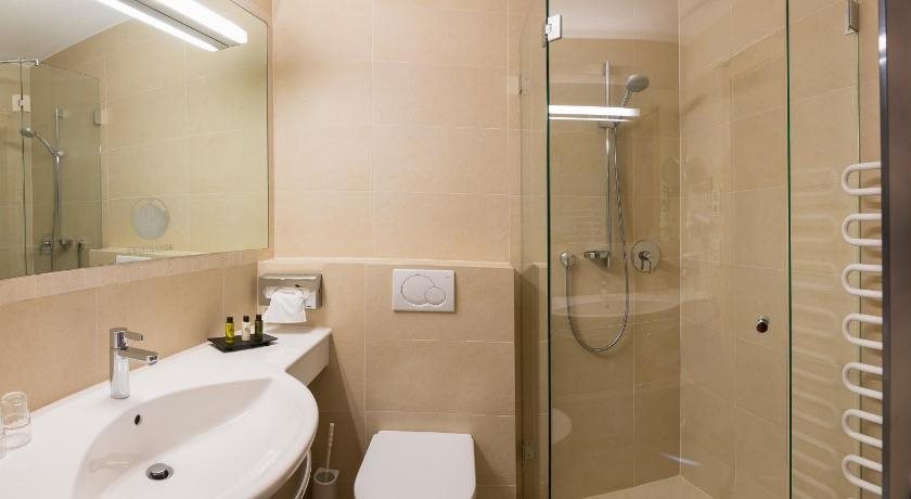 Hotel Garni Entstrasser — Kitzbuehel — photo 2