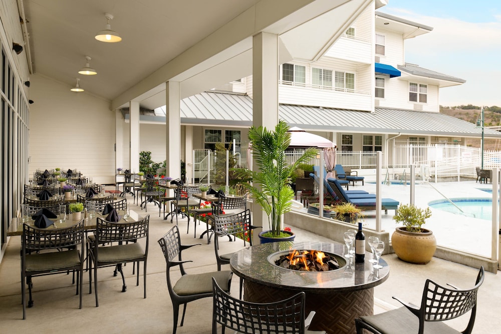 Sheraton Sonoma Wine Country Petaluma - photo 43