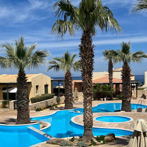 Osokosie Sea View Apartment Panormos Crete — 4-Star Luxury Hotel in Panormos, Greece