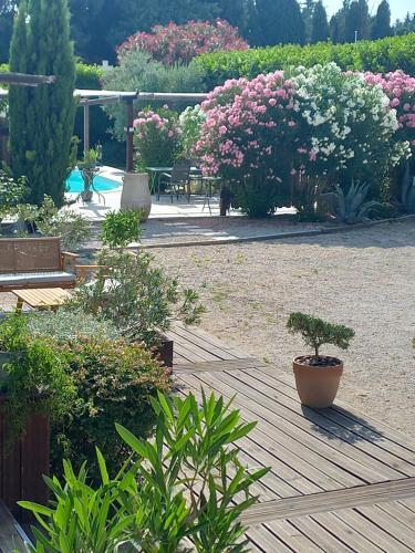 Lamathye - carbon neutral hotel in Aramon