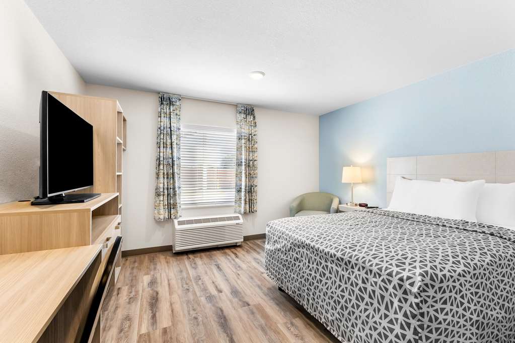 Woodspring Suites Bluffdale Salt Lake City - photo 8
