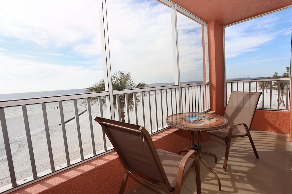 Casa Playa Resort - photo 107