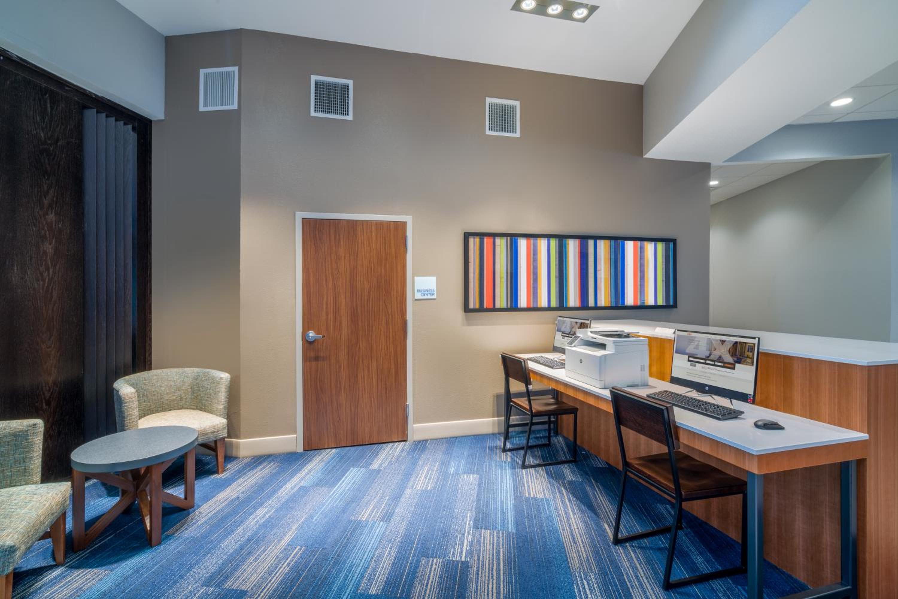 Holiday Inn Express & Suites St Peters by IHG - photo 107