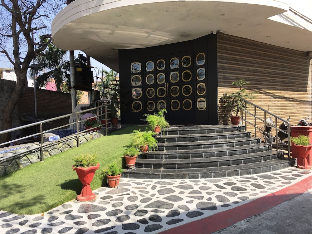 Hotel K3 Club Residency in Jhansi, India