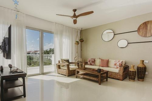 Ocean View Penthouse Casa Galicia 634N condo — 4-Star Luxury Hotel in Canitas De Felipe Pescador, Mexico