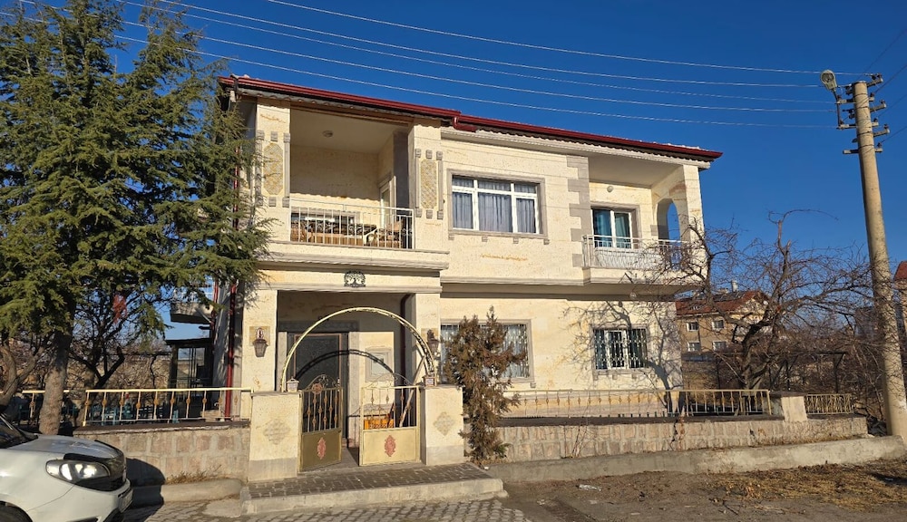 Hibe Dede Hotel Cappadocia in Uerguep, Turkey