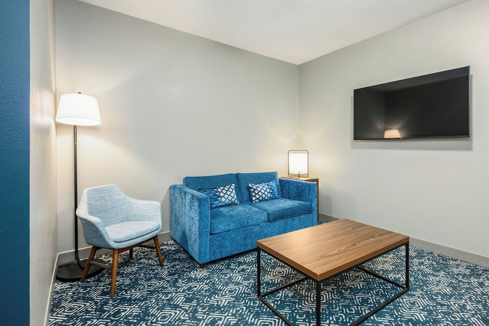 Four Points by Sheraton Bedford Manchester Airport - photo 33