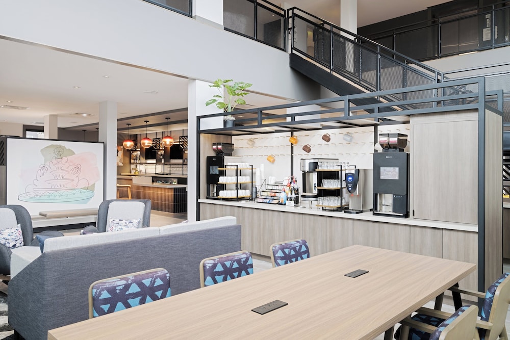 Atwell Suites Kansas City Airport by IHG - photo 29