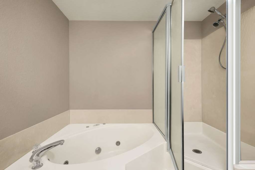 Baymont by Wyndham Washington - photo 20