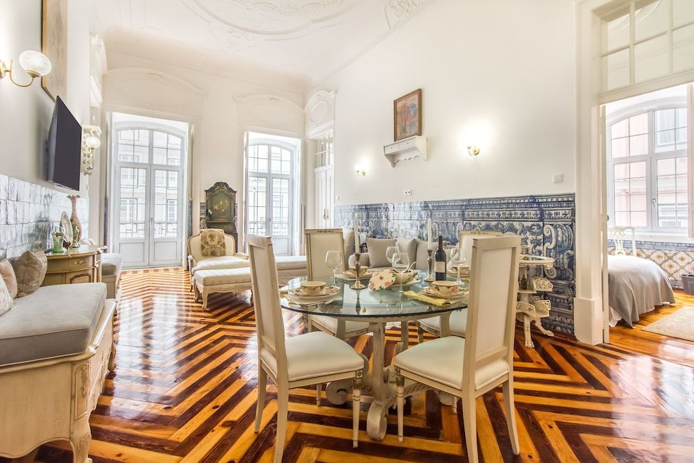 Ferns Historical Bedroom II — 4-Star Luxury Hotel in Lisbon, Portugal