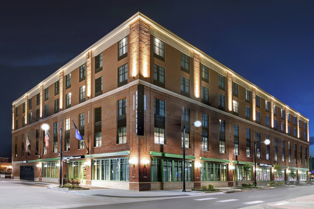 Courtyard by Marriott Manhattan Aggieville - photo 39