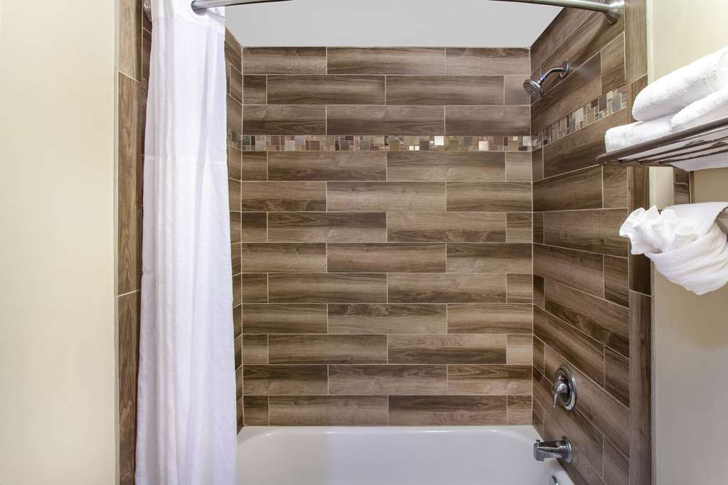 Baymont by Wyndham Jacksonville Butler Blvd - photo 14