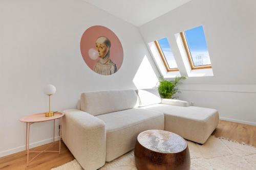LAM Bubblegum Terrace AC — 4-Star Luxury Hotel in Bratislava, Slovakia