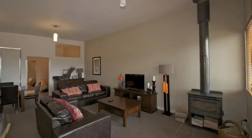 Hurry Slowly in Dinner Plain, Australia