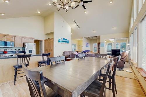 Pacific Coast Views - photo 7
