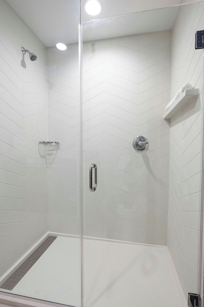 Fairfield Inn & Suites by Marriott Arkadelphia - photo 16