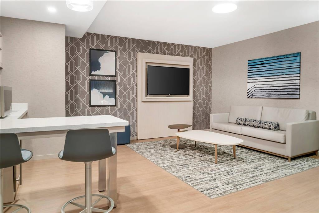 Radisson Plaza Hotel at Kalamazoo Center - photo 120