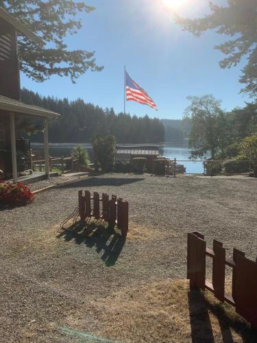 Mercer Lake Resort and Beach - photo 15