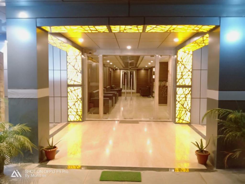 Cs Empire in Port Blair, India