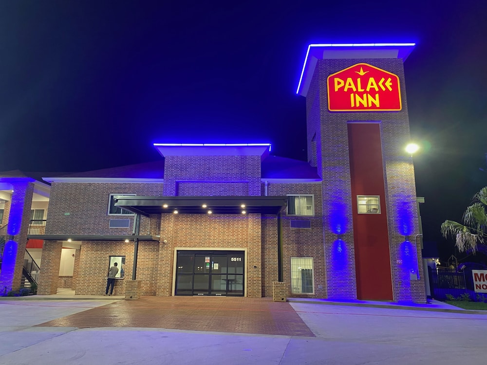 Palace Inn Arcola - photo 21