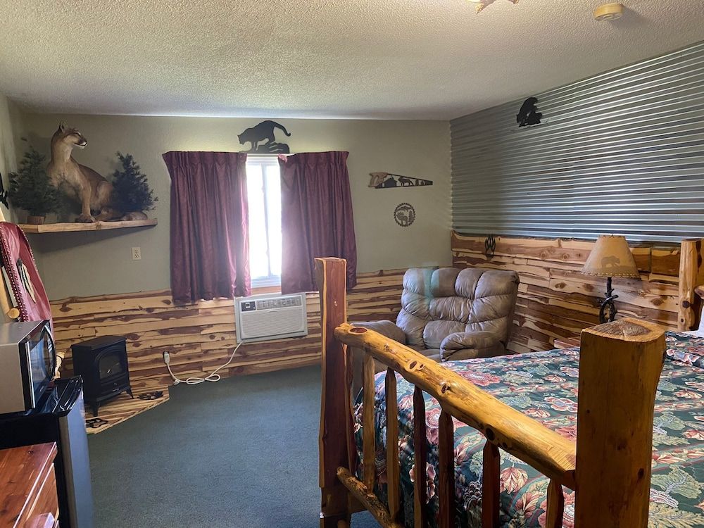 Celebrity Inn Clarinda - photo 11