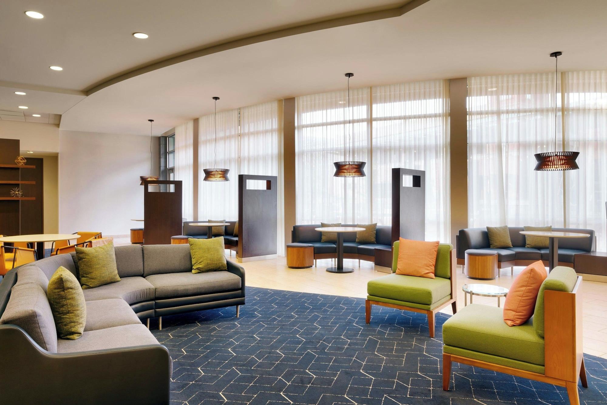 Courtyard by Marriott Lincoln Downtown - photo 22