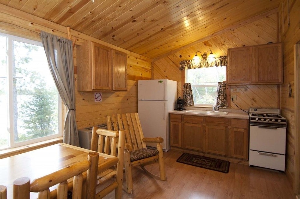 Moose Track Adventures Resort - photo 6