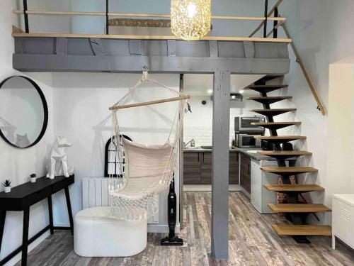 Duplex Place du Martroi in Orleans, France