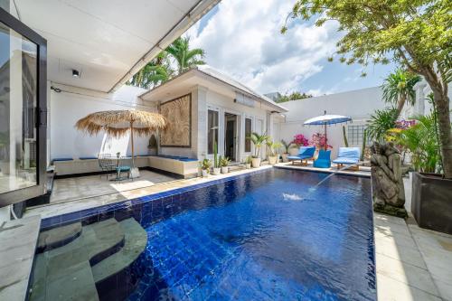 4 BR Villa near the sea with private pool in Canggu — 4-Star Luxury Hotel in Canggu, Indonesia