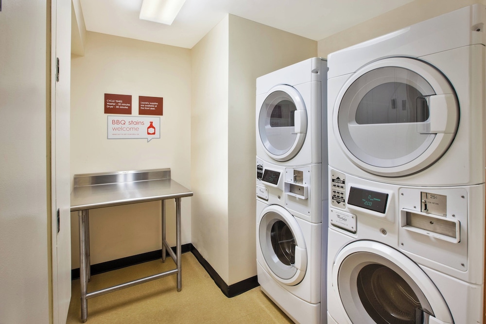 Towneplace Suites By Marriott Detroit Livonia - photo 21