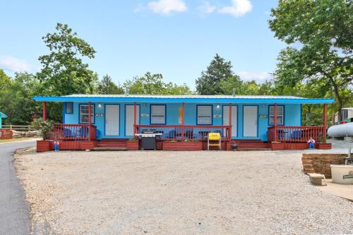Diamond City Lakeside Resort — hotel in Diamond