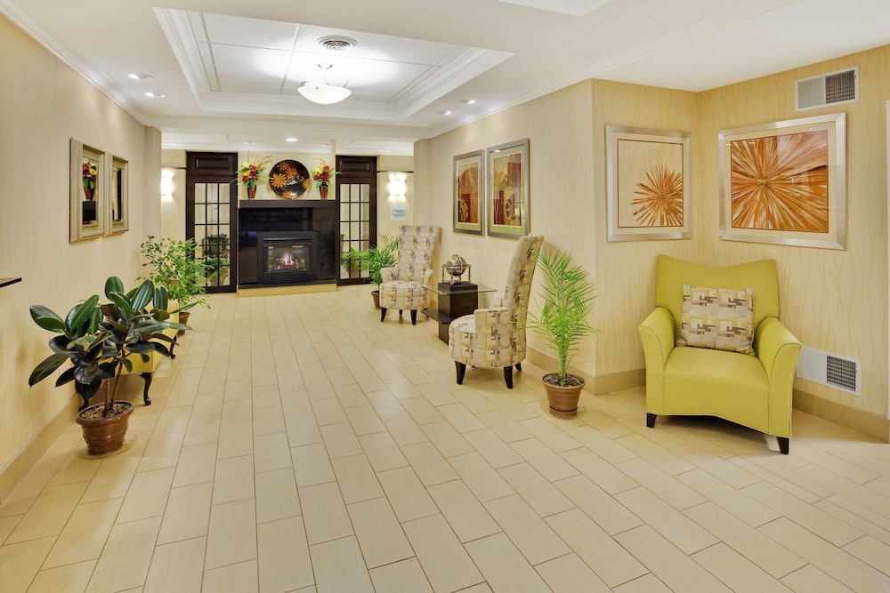 Holiday Inn Express Hotel & Suites Lebanon by IHG - photo 37