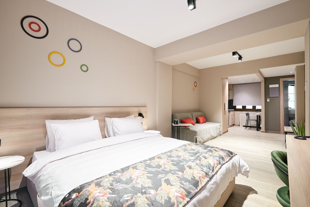 The Mavili urban stay in Thessaloniki, Greece