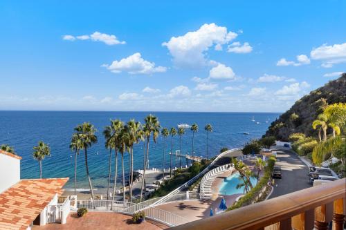 H228 Hamilton Cove Villa 2 28 — 4-Star Luxury Hotel in Avalon, United States