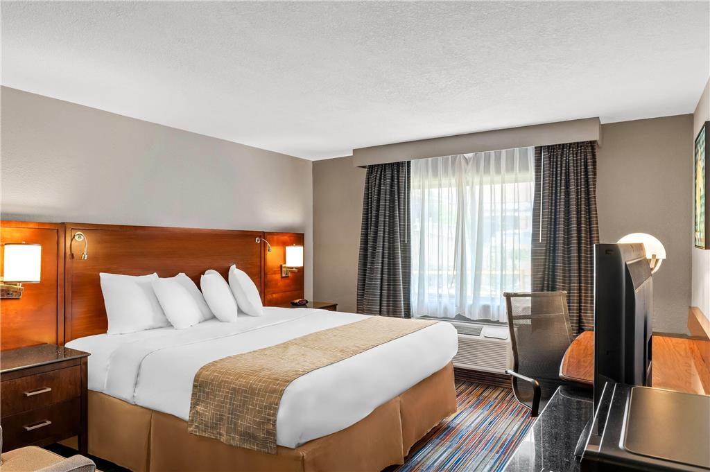 Travelodge by Wyndham Bloomington - photo 27