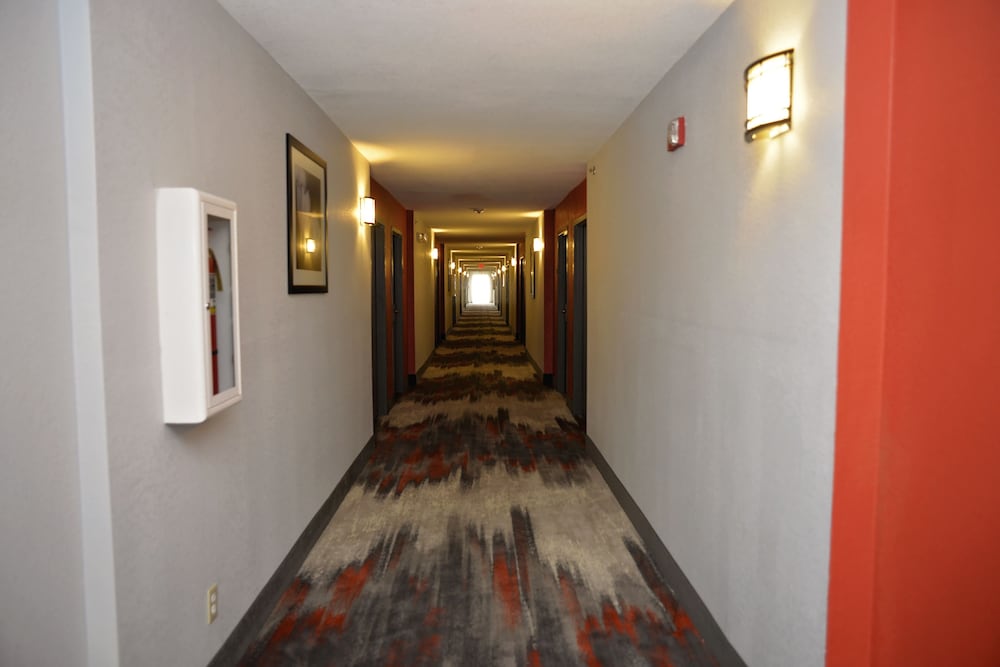Comfort Inn & Suites Carrollton - photo 41